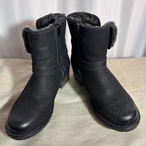 TAOS Sz 38 Combo Booties Faux Fur-Lined Ankle Boots Zipper Snap Buttons Chunky